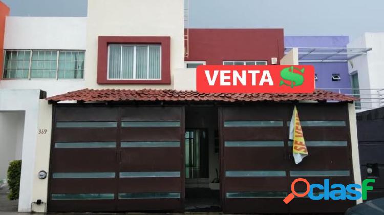 BONITA CASA EN VENTA FRACC. LAGUNAS, VILLA DE ALVAREZ COLIMA