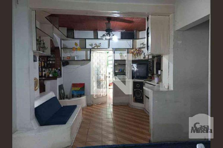 Casa, Santa Cruz Industrial, 4 Quartos, 4 Vagas, 2 Suítes