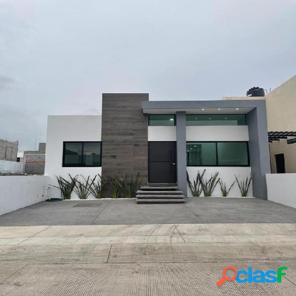 EN VENTA CASA EN RESIDENCIAL PUNTA NORTE COLIMA