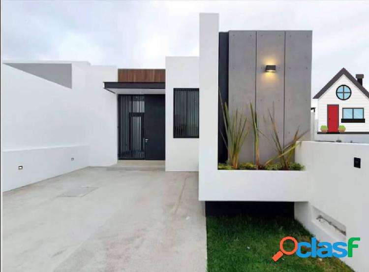 SE VENDE HERMOSA CASA EN RESIDENCIAL PUNTA NORTE COLIMA