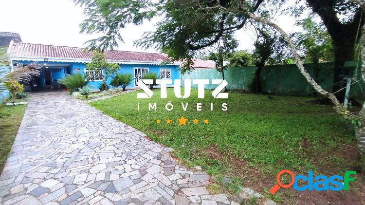 Casa a venda em Matinhos - amplo terreno - belíssimo jardim