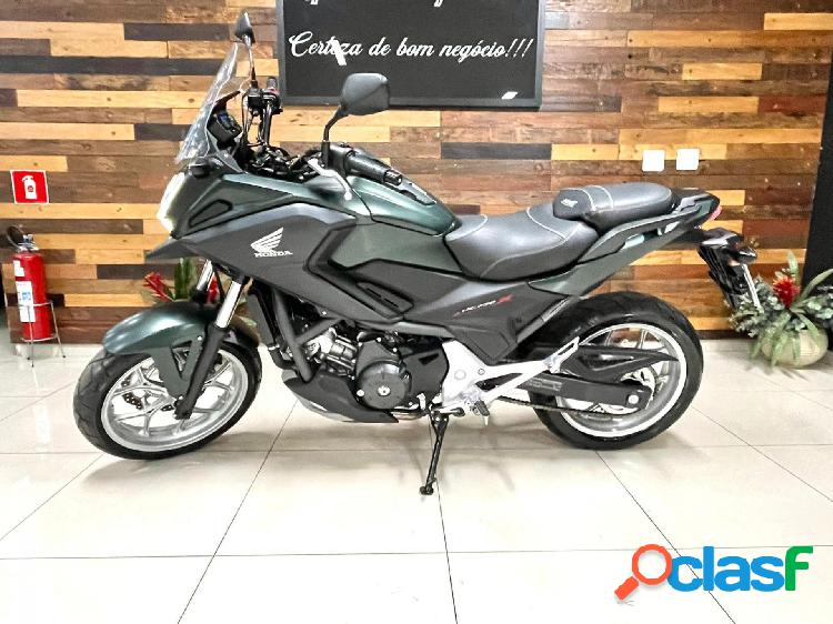 HONDA HONDANUNCA 750X VERDE 2021 750 GASOLINA