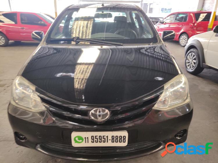 TOYOTA ETIOS XS SEDAN1.5 FLEX 16V 4P MEC. PRETO 2013 1.5