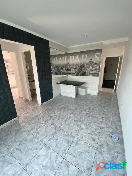 Apartamento de 2 dormitórios no Canto do Forte