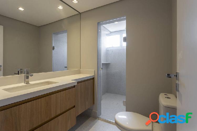 APARTAMENTO RESIDENCIAL TOTALMENTE REFORMADO 138M² ITAIM