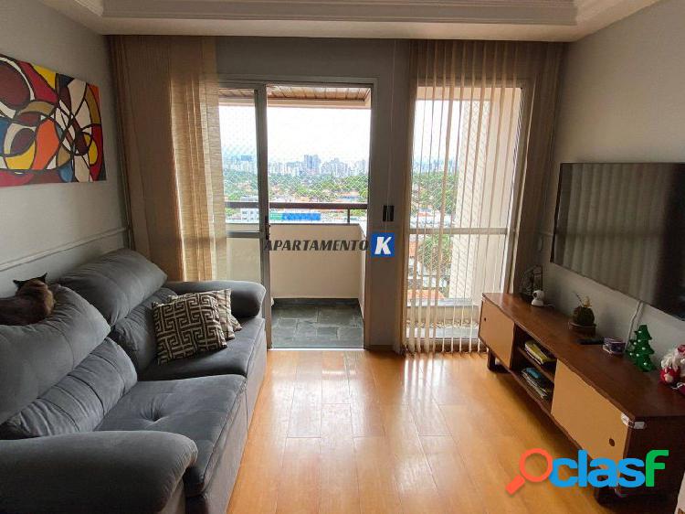 Apartamento p/ VENDA - 68m², 2 Dormitórios, 1 banheiro, 1