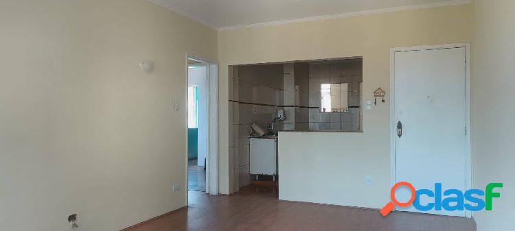 Apartamento 03 dormitorios dois banheiros com dependecias
