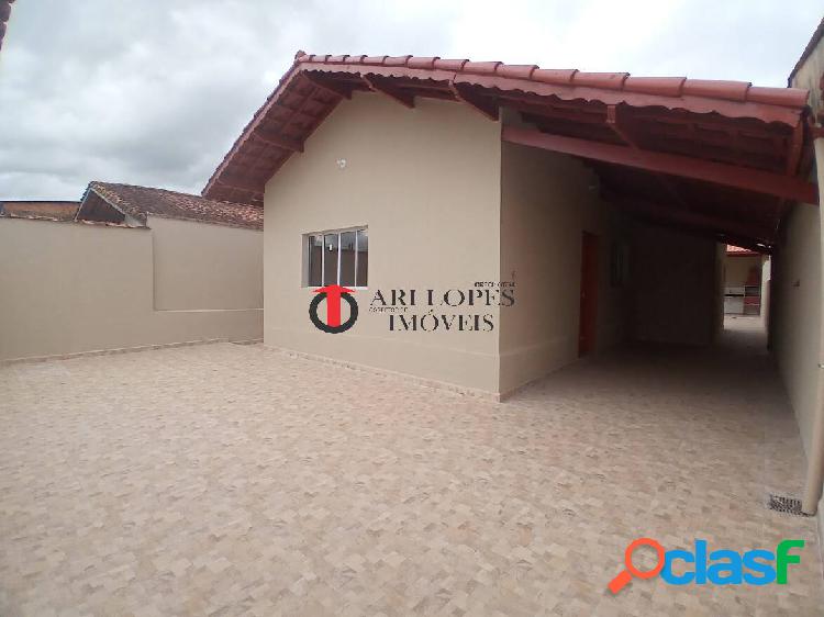 CASA GRANDE A VENDA- LOTE INTEIRO- PISCINA- EDICULA- 2 DORM