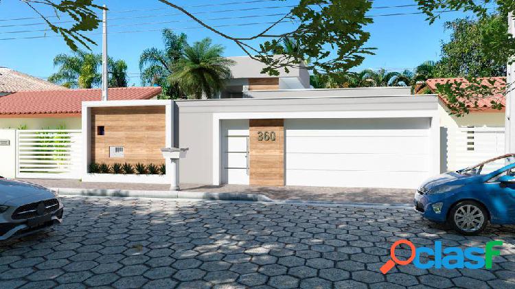 Casa na praia com 3 dormitórios em Itanhaém