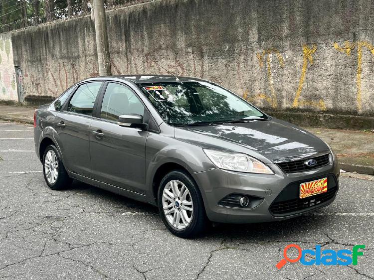 FORD FOCUS SEDAN 2.0 16V2.0 16V FLEX 4P AUT. CINZA 2011 2.0