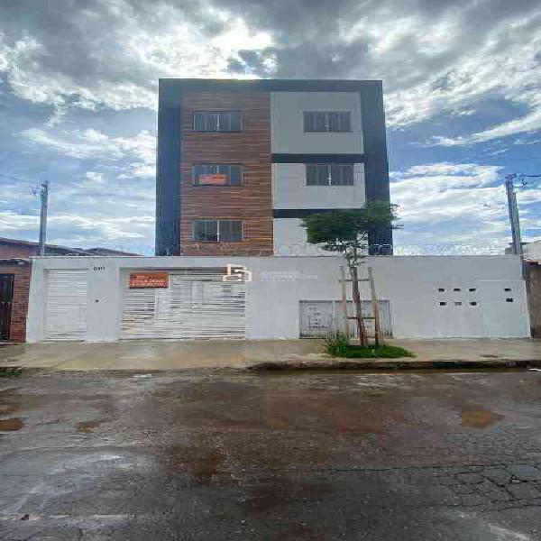 Apartamento, Barreiro, 2 Quartos, 1 Vaga