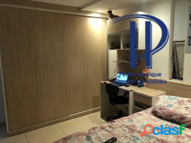 Apartamento em Intermares com 2 quartos e sala para dois