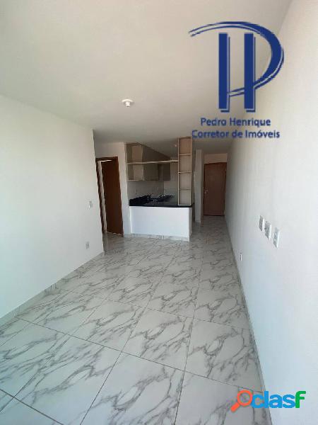 Apartamento em Intermares com área de lazer na cobertura