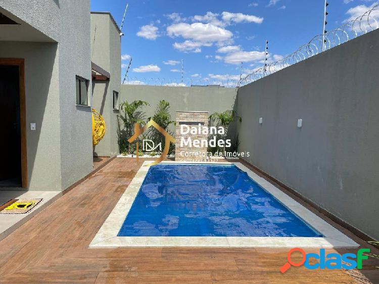 CASA COM 3 QUARTOS, PISCINA, CÂMERA DE SEGURANÇA E MOVÉIS