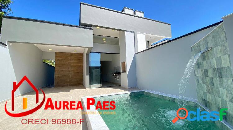 Linda casa nova a venda com piscina