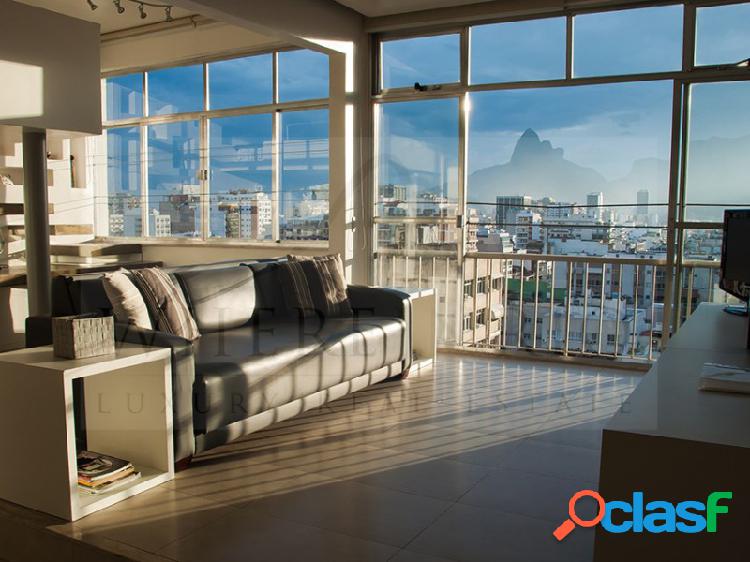 Moderno apartamento com vista para Lagoa e Morro Dois