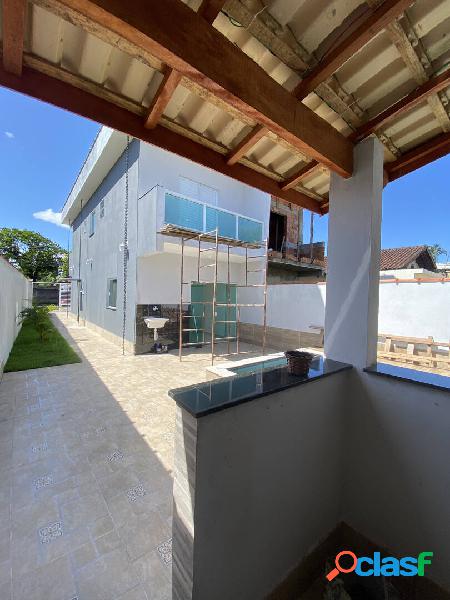 SOBRADO COM PISCINA, EM BAIRRO DE ASCENSÃO DA CIDADE!