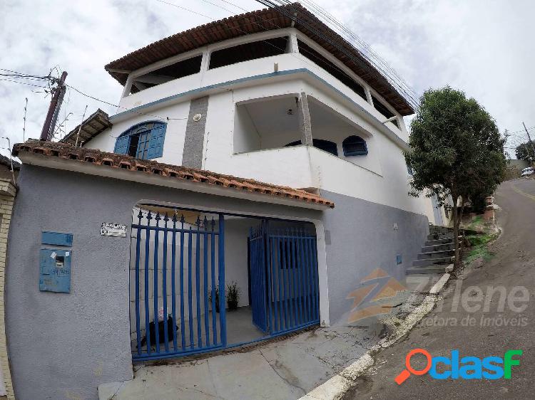 Casa Para Aluguel Anual.. Residencial e Comercial..