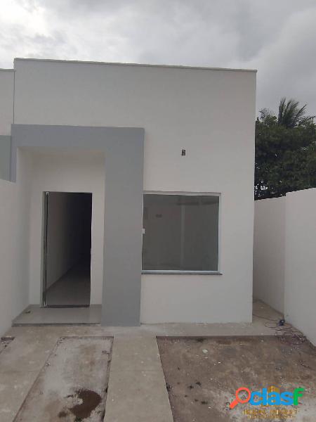 Casa 2/4 no bairro Mangabeira