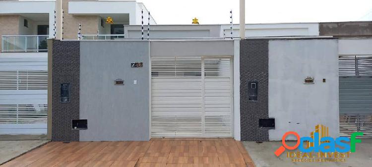 Casa de 2 ou 3 quartos em via publica - Próximo da Av.
