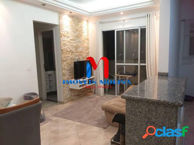 Apartamento 60m², com 2 Dormitórios e Planejados, Centro