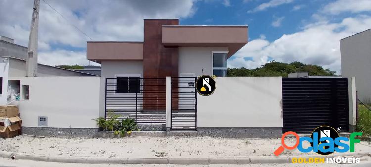 CASA 2 DORMITÓRIOS SENDO 1 SUITE EM TIJUCAS-SC