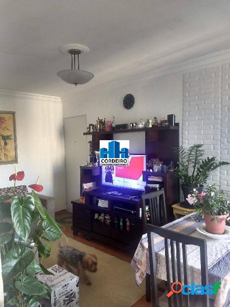 Apartamento de 02 Dormitórios em Mauá