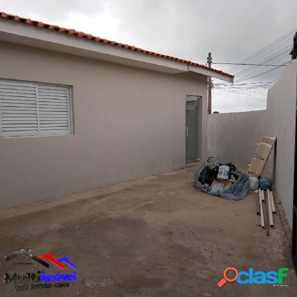 Casa à venda com 3 dormitórios (1 suíte) em Boituva