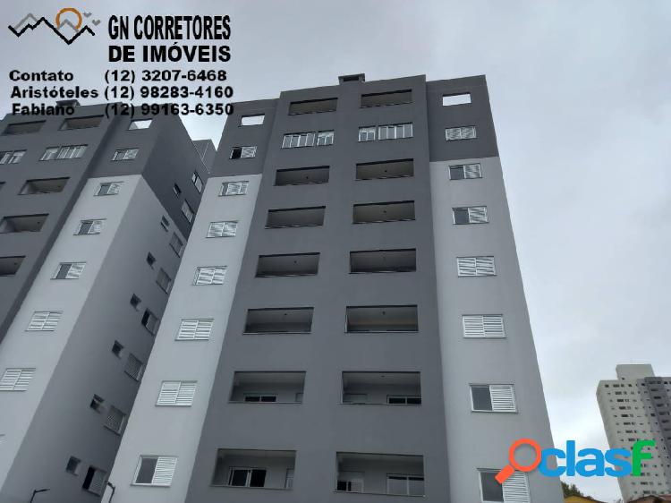 Cobertura duplex três dormitórios sendo uma suíte 101m².