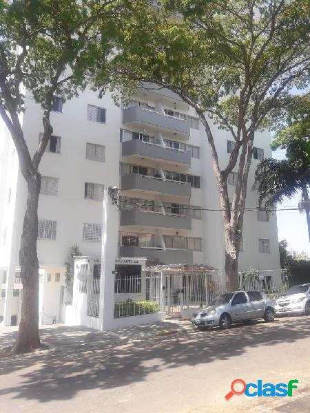 Apartamento Vila Laís Penha com Três Dormitórios e Uma