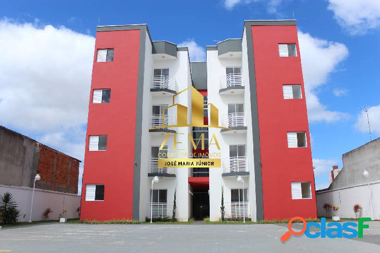 Apartamento com 02 dorms. Varanda, 01 vaga, 01 Wc, e 52,45