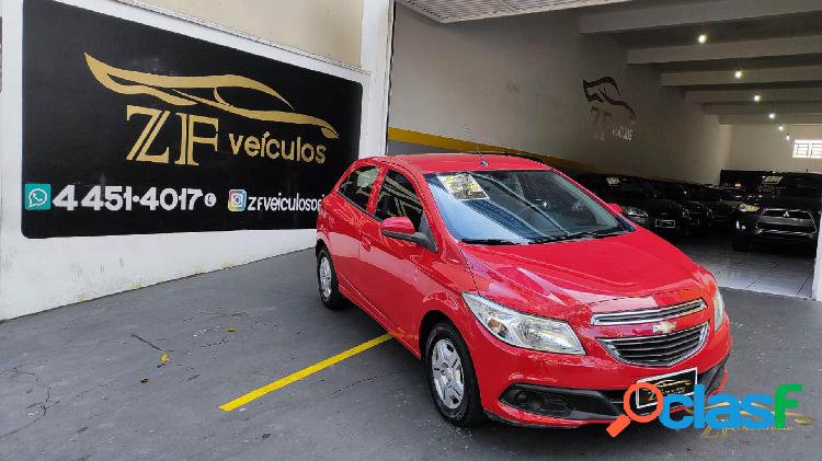 CHEVROLET ONIX HATCH LT 1.0 8V FLEXPOWER 5P MEC. VERMELHO