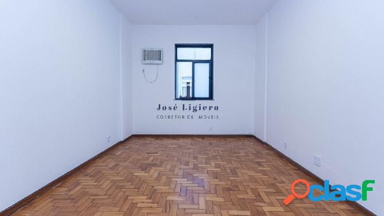 Apartamento com 1 quarto, 27m², à venda