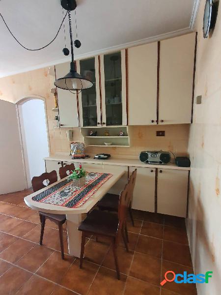 APARTAMENTO EM FRENTE AO MAR