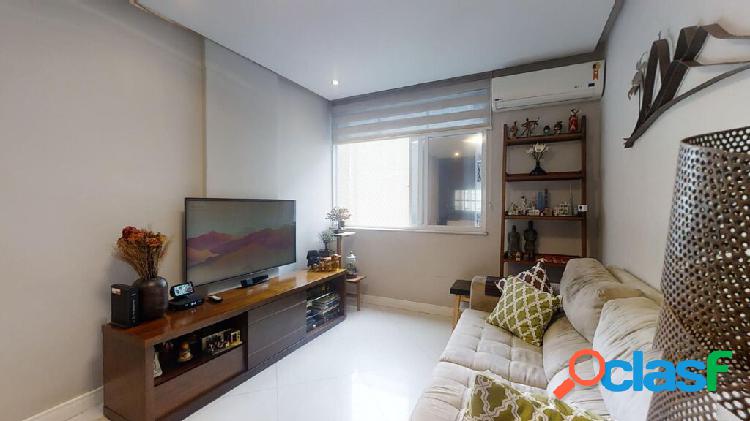 Apartamento com 2 quartos, 71m², à venda em Rio de