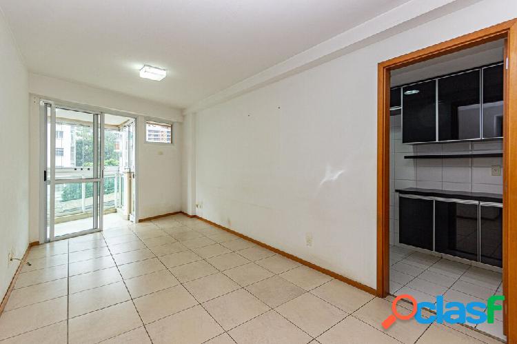 Apartamento com 3 quartos, 90m², à venda em Rio de