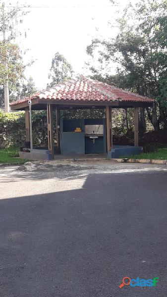 Vende se Apartamento 02 quarto em Botucatu, oportunidade