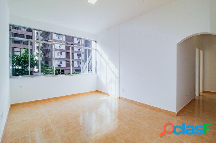 Apartamento com 3 quartos, 91m², à venda em Rio de