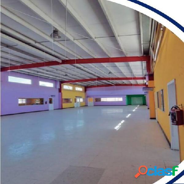 BODEGA EN RENTA DE 1,350M2 EN EL DORADO RESIDENCIAL TIJUANA