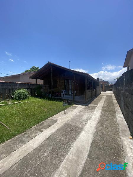 CASA COM PISCINA 600M DA PRAIA