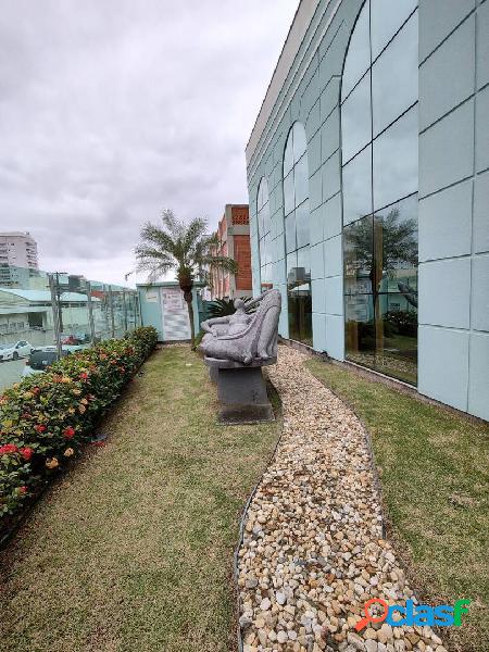 Apartamento de 3 dormitórios Mobiliado