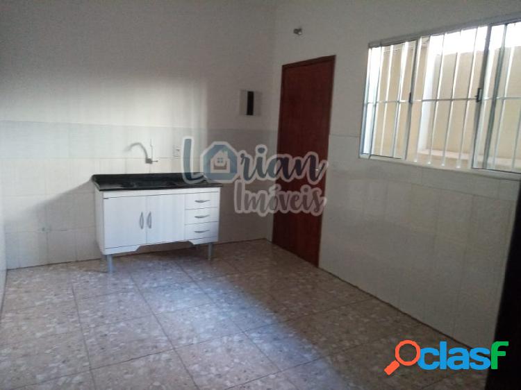 CASA TÉRREA 40M² | 01 DORM | NÃO TEM VAGA DE GARAGEM !!