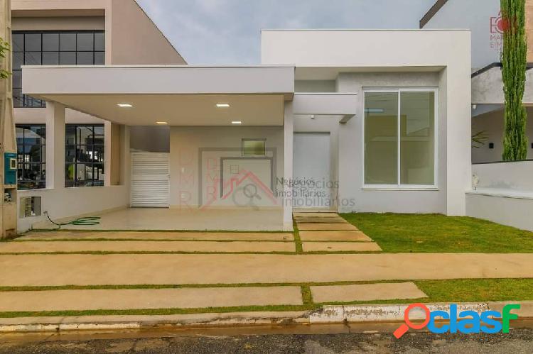 Casa 3 Dormitórios - 170m² AC - R$950.000,00 Residencial