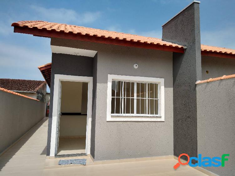 Casa nova com 2 dormitórios (1 suite)