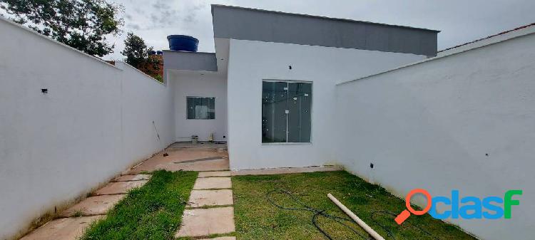 Oportunidade: Linda Casa individual com 3 Qtos, Suíte,