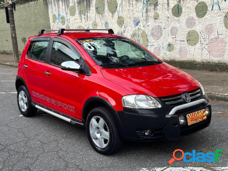 VOLKSWAGEN CROSSFOX 1.6 MI TOTAL FLEX 8V 5P VERMELHO 2007