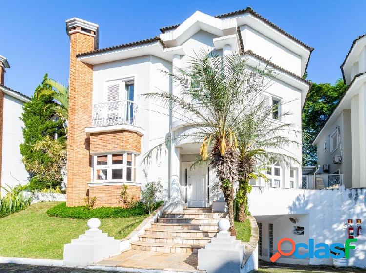 com 4 quartos, 531m², à venda