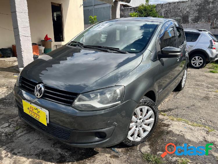 VOLKSWAGEN FOX 1.0 MI TOTAL FLEX 8V 5P CINZA 2013 1.0 FLEX