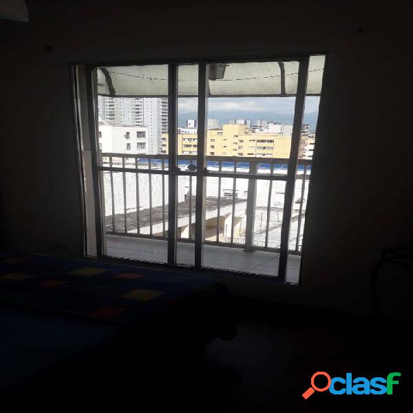 Apartamento 01 dormitório com vista livre, boa