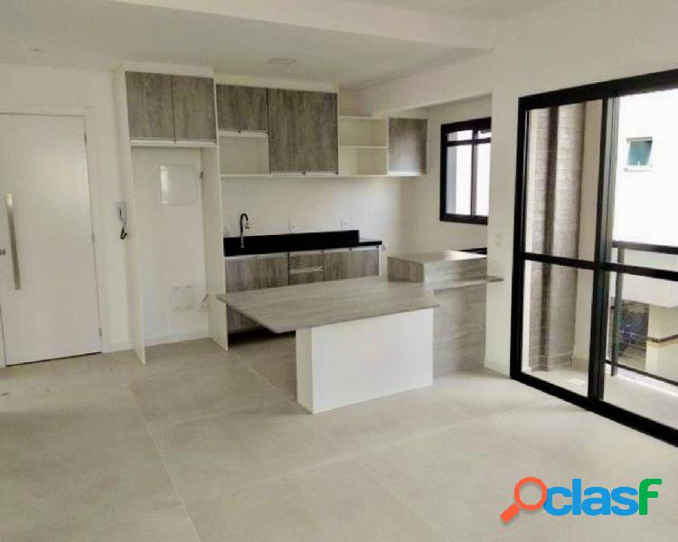 Apartamento Semi Mobiliado à 500 metros da Praia de